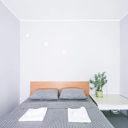 Apartment в центрі києва поруч з м. олімпійська Kyiv